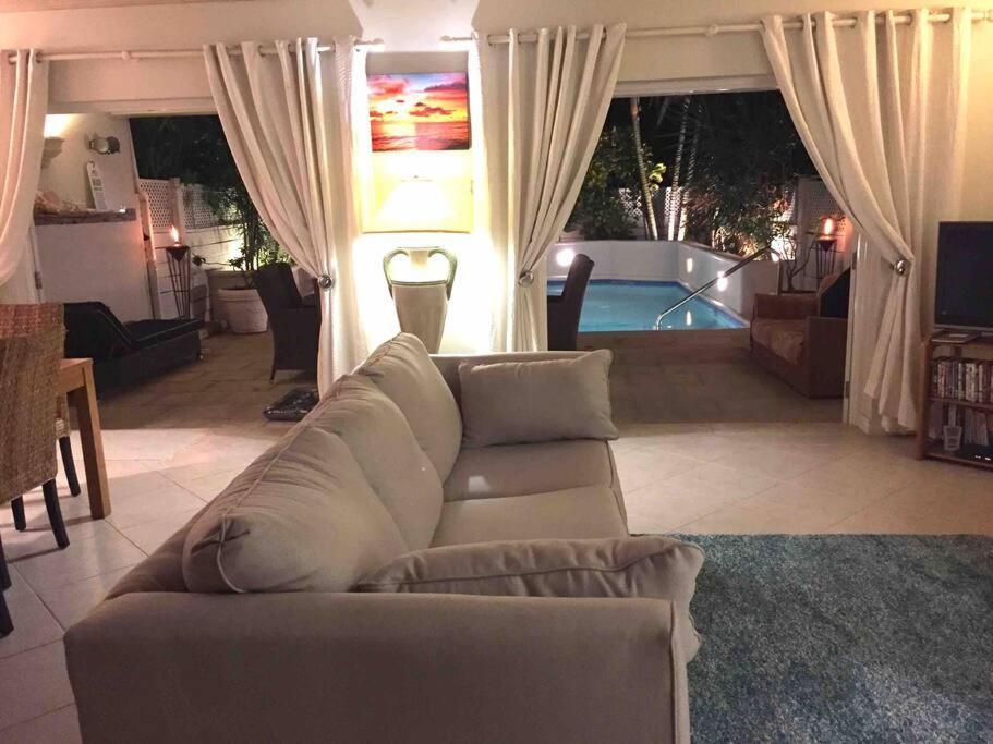 סנט ג'יימס Nanpa, Luxury Family Three Bed Villa, St James West Coast, Private Pool מראה חיצוני תמונה